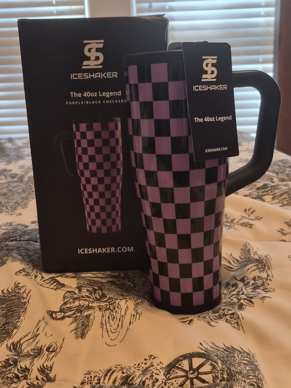40oz Travel Mug - Purple/Black Checker
